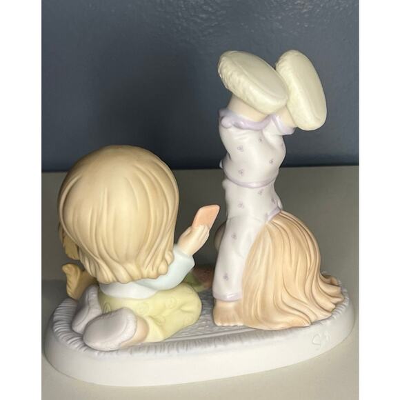 Vintage Precious Moments "Collectors' Club - Daring To Have True Fun!" - Picture 3 of 8